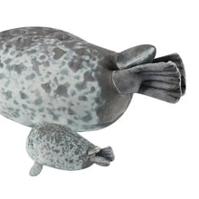 Lade das Bild in den Galerie-Viewer, Niedliche Robbe mit 4 Baby Robben Kuscheltier