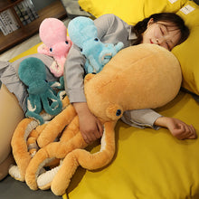Lade das Bild in den Galerie-Viewer, Jetzt Großes Oktopus Kuscheltier (ca. 65cm oder 90cm) bei Kuscheltiere.store kaufen