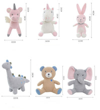 Lade das Bild in den Galerie-Viewer, Jetzt Niedliche Kuscheltiere im Strick Look - verschiedene Motive bei Kuscheltiere.store kaufen