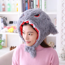 Lade das Bild in den Galerie-Viewer, Jetzt Lustige Plüschige und flauschige Dino oder Hai oder Mützen bei Kuscheltiere.store kaufen