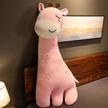 Lade das Bild in den Galerie-Viewer, Jetzt XXL Cartoon Giraffe Stofftier Kuscheltier (70cm oder 100cm) bei Kuscheltiere.store kaufen