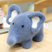 Lade das Bild in den Galerie-Viewer, Jetzt Süßer Stofftier Elefant (30cm oder 40cm) bei Kuscheltiere.store kaufen