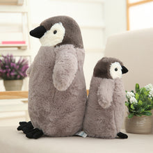Lade das Bild in den Galerie-Viewer, Jetzt Plüschiges Pinguin Stofftier bei Kuscheltiere.store kaufen