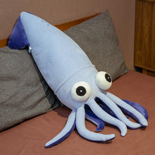 Lade das Bild in den Galerie-Viewer, Jetzt Plüsch Squid Tintenfisch XXL Kuscheltier bei Kuscheltiere.store kaufen