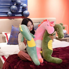 Lade das Bild in den Galerie-Viewer, Jetzt Lustige Dino, Kroko oder Einhorn Stoffiere im Comic Aussehen bei Kuscheltiere.store kaufen