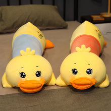Lade das Bild in den Galerie-Viewer, Jetzt XXL Liegende Ente Stofftier - 80-120cm bei Kuscheltiere.store kaufen