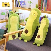 Lade das Bild in den Galerie-Viewer, Jetzt Witziges Avocado Plüsch Kissen Stofftier bei Kuscheltiere.store kaufen