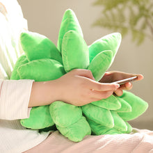 Lade das Bild in den Galerie-Viewer, Jetzt Lebensechte Sukkulenten Stoff Pflanzen Deko Element Kissen (25/45cm) bei Kuscheltiere.store kaufen