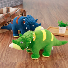 Lade das Bild in den Galerie-Viewer, Jetzt Triceratops Dinosaurier Plüsch Kuscheltier im XXL Format (95cm oder 120cm) bei Kuscheltiere.store kaufen