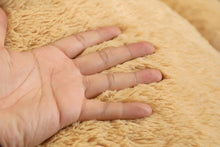Lade das Bild in den Galerie-Viewer, Jetzt Klassischer Teddybär Stofftier im XL Riesenformat bei Kuscheltiere.store kaufen