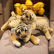Lade das Bild in den Galerie-Viewer, Jetzt Niedliche Tiger, Leoparen oder Löwen Baby Plüschtiere bei Kuscheltiere.store kaufen