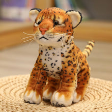 Lade das Bild in den Galerie-Viewer, Jetzt Wunderbare Tiger, Löwen oder Leopard Plüsch Tiere (17cm oder 25cm) bei Kuscheltiere.store kaufen
