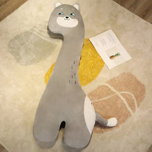 Lade das Bild in den Galerie-Viewer, Jetzt XXL Cartoon Kuscheltier - Einhorn, Krokodil, Giraffe, Husky oder Dino - bis zu 140cm bei Kuscheltiere.store kaufen