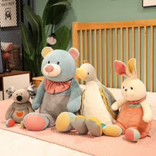 Lade das Bild in den Galerie-Viewer, Jetzt Wundervolle Bär, Hase, Ente oder Koala Stofftiere (23cm - 48cm) bei Kuscheltiere.store kaufen