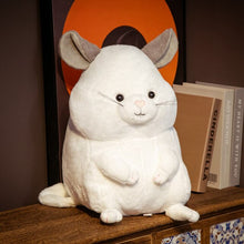 Lade das Bild in den Galerie-Viewer, Jetzt Chinchilla Plüschiges Stofftier 35cm / 45cm bei Kuscheltiere.store kaufen