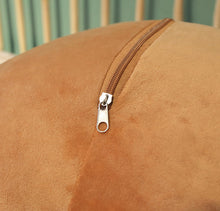 Lade das Bild in den Galerie-Viewer, Jetzt Lustiger Teddybär mit kleinen Kopf 45/70cm bei Kuscheltiere.store kaufen