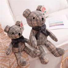 Lade das Bild in den Galerie-Viewer, Jetzt Toller Plüsch Teddy Bär mit Fliege (ca. 30cm oder 40cm) bei Kuscheltiere.store kaufen