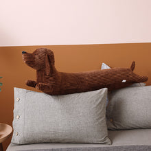 Lade das Bild in den Galerie-Viewer, Jetzt Dackel Dachshund Kuscheltier (55cm, 70cm oder 110cm) bei Kuscheltiere.store kaufen