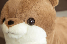 Lade das Bild in den Galerie-Viewer, Jetzt XXL Otter Flauschiges Stofftier (50cm oder 65cm) bei Kuscheltiere.store kaufen