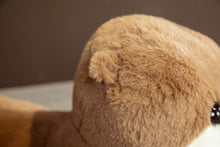 Lade das Bild in den Galerie-Viewer, Jetzt XXL Otter Flauschiges Stofftier (50cm oder 65cm) bei Kuscheltiere.store kaufen