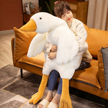 Lade das Bild in den Galerie-Viewer, Jetzt XXL bis zu 160cm (1.60 Meter) Riesen Gans Stofftier bei Kuscheltiere.store kaufen