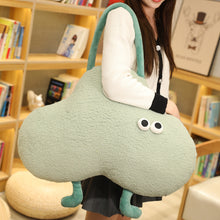 Lade das Bild in den Galerie-Viewer, Jetzt Lustige Wolken Kuscheltasche bei Kuscheltiere.store kaufen