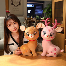 Lade das Bild in den Galerie-Viewer, Jetzt Süßes Rentier Plüsch und Kuscheltier (ca. 33cm/53cm) bei Kuscheltiere.store kaufen