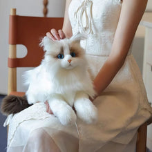 Lade das Bild in den Galerie-Viewer, Lebensechte Plüsch-Katze Kuscheltier, Katzen Puppe
